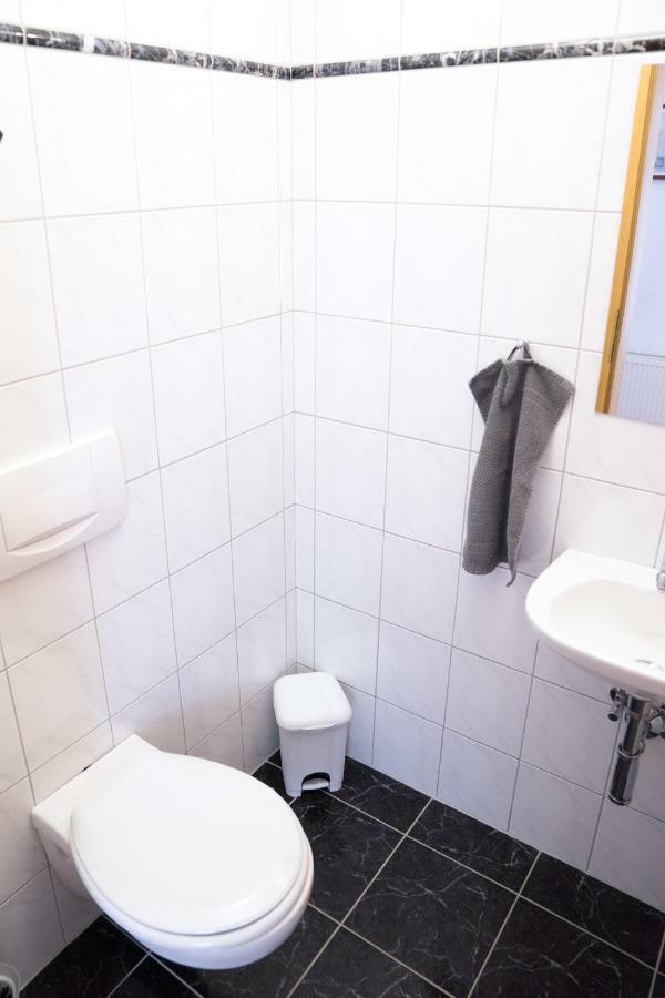 ロイタシュHaus Bertaアパートメント エクステリア 写真